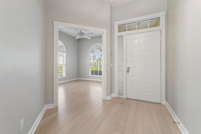 8445 E Garden Oaks Circle, Palm Beach Gardens, FL 33410