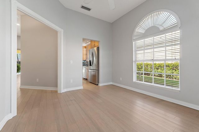 8445 E Garden Oaks Circle, Palm Beach Gardens, FL 33410