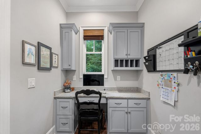 16830 Reinsch Drive, Davidson, NC 28036