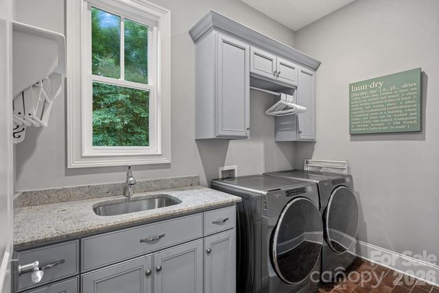 16830 Reinsch Drive, Davidson, NC 28036