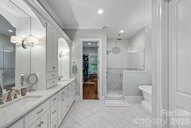 16830 Reinsch Drive, Davidson, NC 28036
