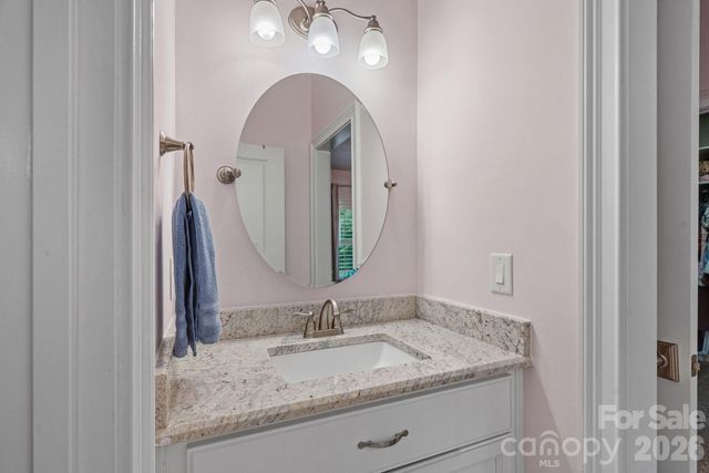16830 Reinsch Drive, Davidson, NC 28036