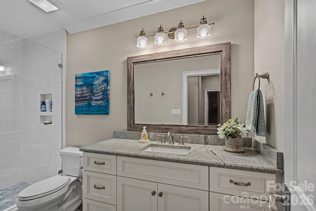 16830 Reinsch Drive, Davidson, NC 28036