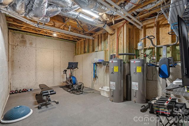 16830 Reinsch Drive, Davidson, NC 28036