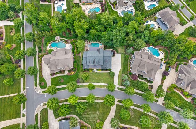16830 Reinsch Drive, Davidson, NC 28036