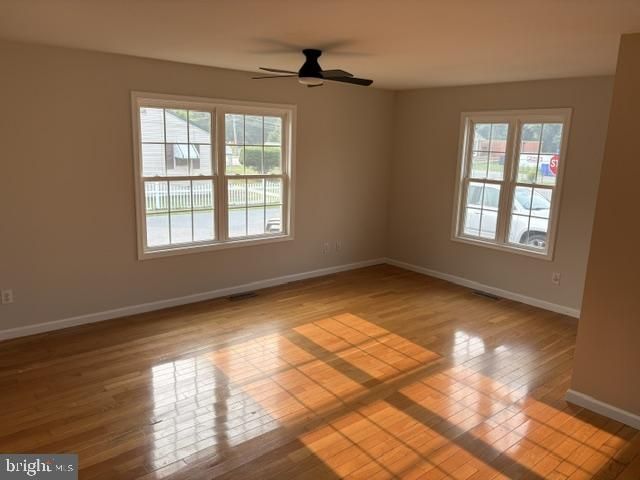 313 S RAILROAD AVE, Georgetown, DE 19947