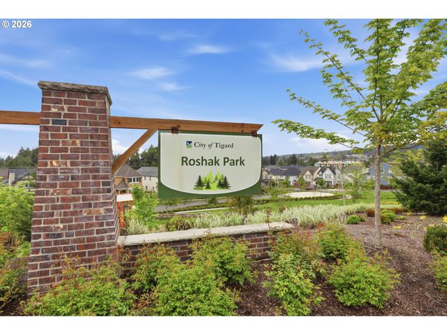 14200 Sw GOLD COAST Ter, Portland, OR 97224