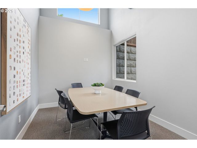 14200 Sw GOLD COAST Ter, Portland, OR 97224