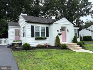 309 WASHINGTON AVE, Pitman, NJ 08071