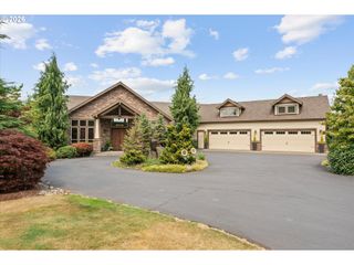 14575 S STONERIDGE Dr, Oregon City, OR 97045