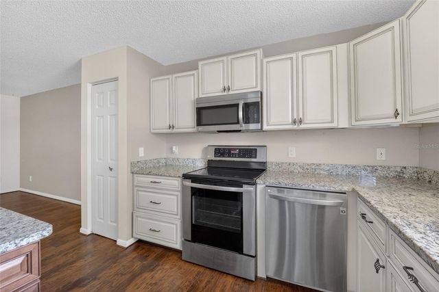 9722 SW 95TH COURT C, Ocala, FL 34481
