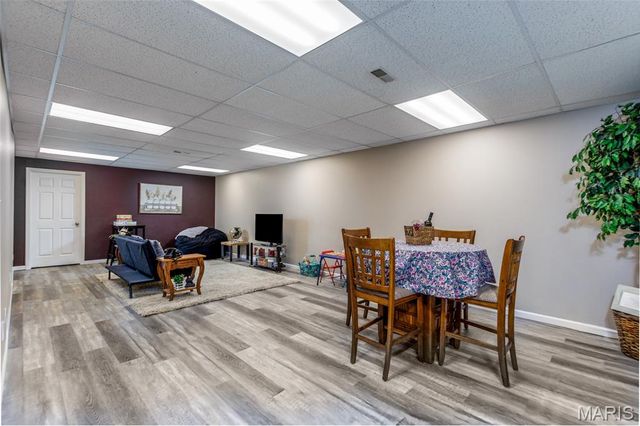 55 Bridgewater Lane B, Highland, IL 62249