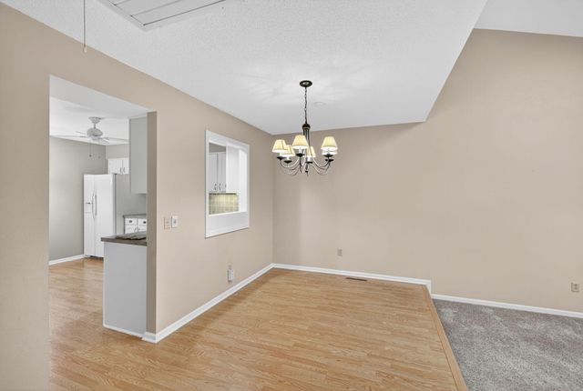 23 Meadowpond Drive, Perrysburg, OH 43551