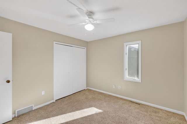 23 Meadowpond Drive, Perrysburg, OH 43551