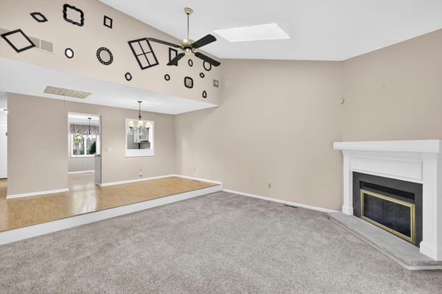 23 Meadowpond Drive, Perrysburg, OH 43551