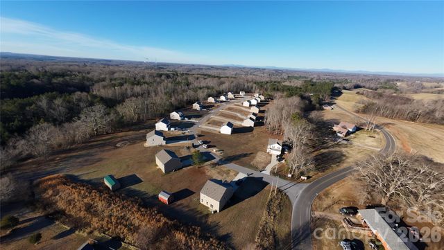 105 Oak Crossing Drive, Shelby, NC 28152