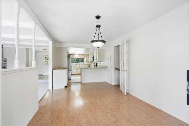 2700 Rogue River Highway, Grants Pass, OR 97527