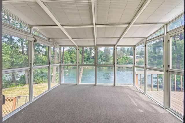 2700 Rogue River Highway, Grants Pass, OR 97527