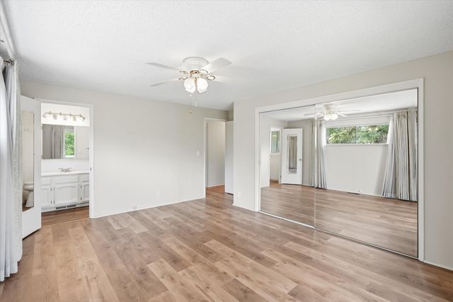 2700 Rogue River Highway, Grants Pass, OR 97527