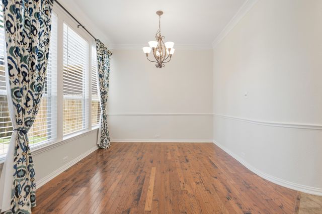 2223 Grizzly Run Lane, Euless, TX 76039