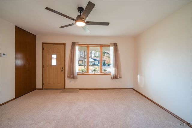 508 Deerwood Road, Utica, NY 13502