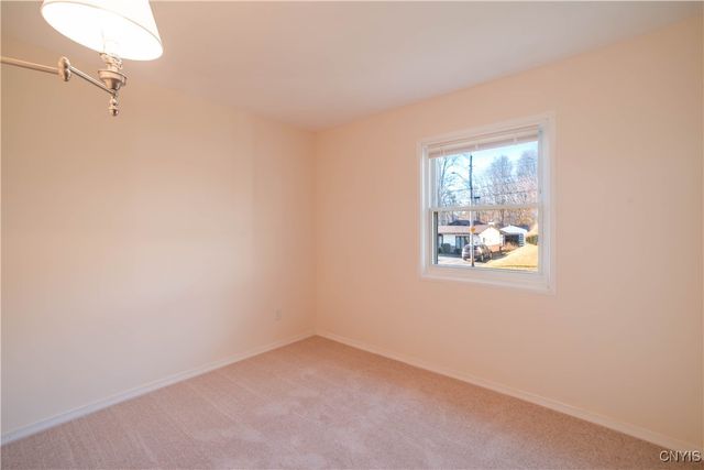 508 Deerwood Road, Utica, NY 13502