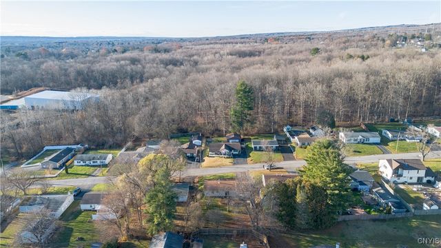 508 Deerwood Road, Utica, NY 13502