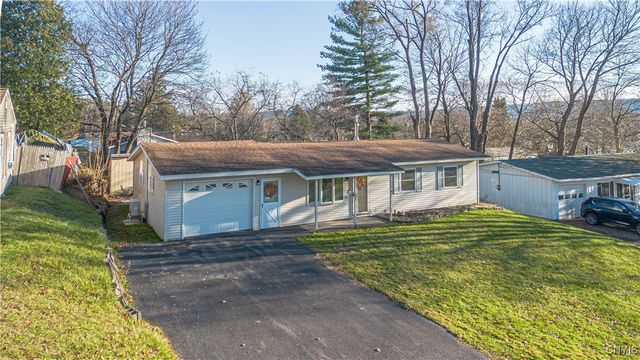 508 Deerwood Road, Utica, NY 13502