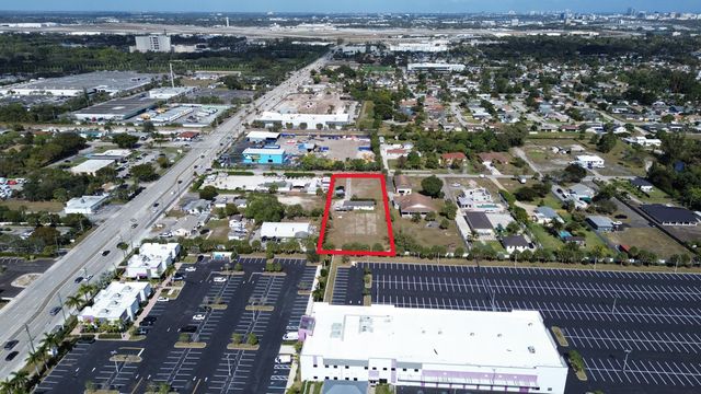 2920 Palmarita Road, West Palm Beach, FL 33406