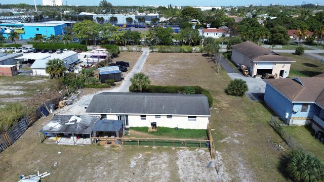 2920 Palmarita Road, West Palm Beach, FL 33406