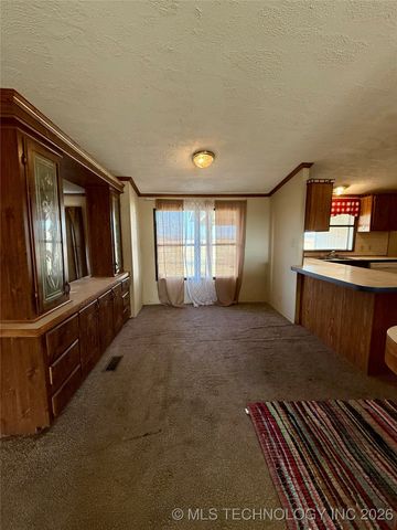 10467 N 26th Street East, Wagoner, OK 74467