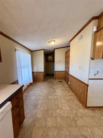 10467 N 26th Street East, Wagoner, OK 74467