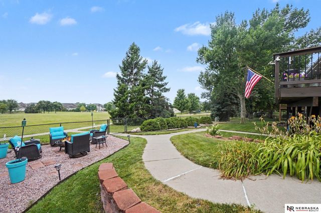 17509 Walnut Street, Omaha, NE 68130