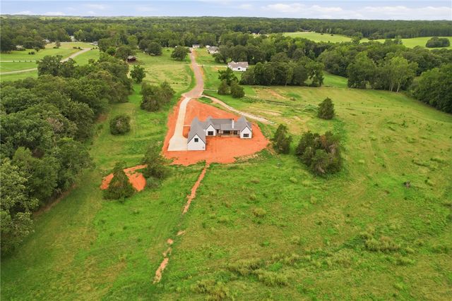 756 Garrison Road, Pelzer, SC 29669