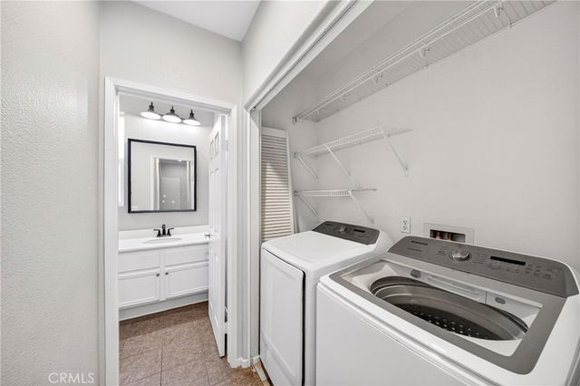 2260 Clark, Fullerton, CA 92833
