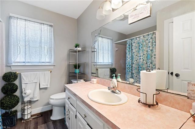 507 Vaughans LN, Franklin, VA 23851