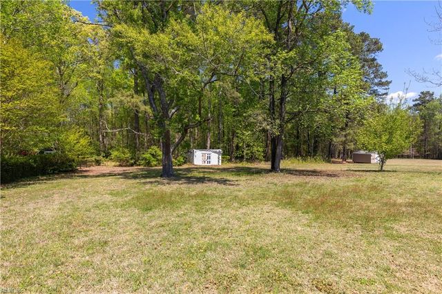 507 Vaughans LN, Franklin, VA 23851
