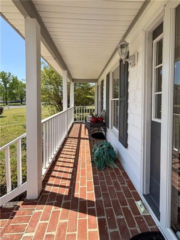 507 Vaughans LN, Franklin, VA 23851