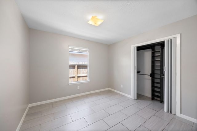 18903 S Wimbledon Drive, Katy, TX 77449