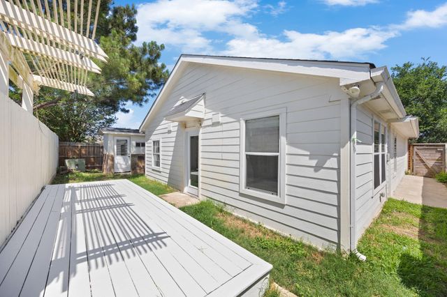 18903 S Wimbledon Drive, Katy, TX 77449