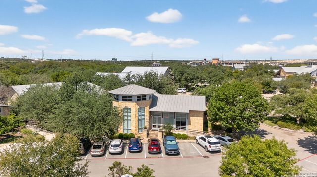 16023 Via Shavano, San Antonio, TX 78249