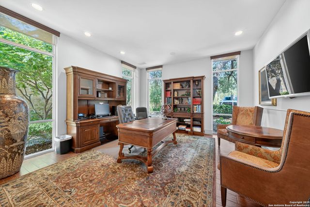 16023 Via Shavano, San Antonio, TX 78249