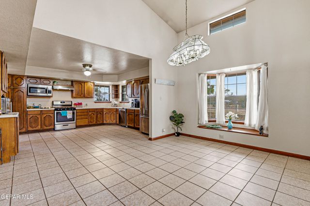 15040 FERGUSON Drive, El Paso, TX 79938