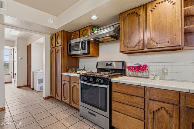 15040 FERGUSON Drive, El Paso, TX 79938