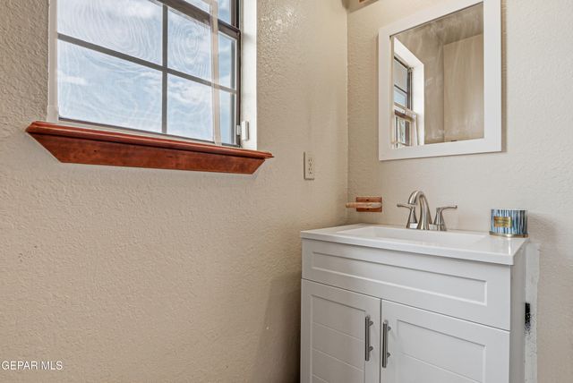15040 FERGUSON Drive, El Paso, TX 79938