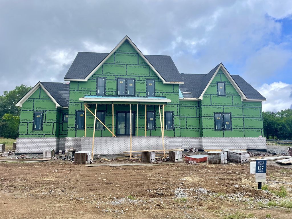 8705 Iron Willow Pass, Eagleville, TN 37060