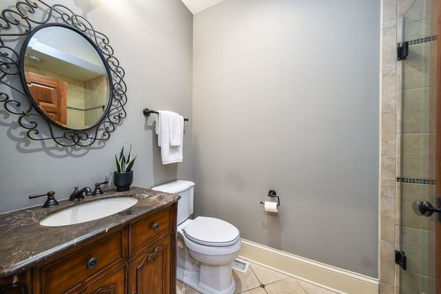 605 Thornwood Drive, Naperville, IL 60540