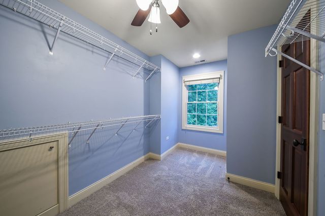 605 Thornwood Drive, Naperville, IL 60540