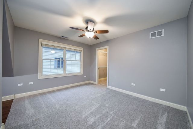 605 Thornwood Drive, Naperville, IL 60540