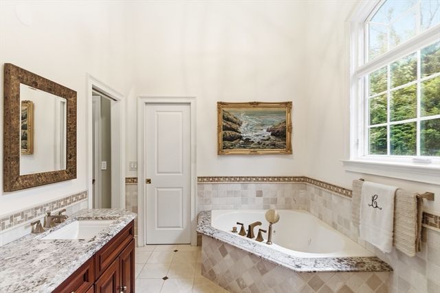 39 Adams St, Acton, MA 01720